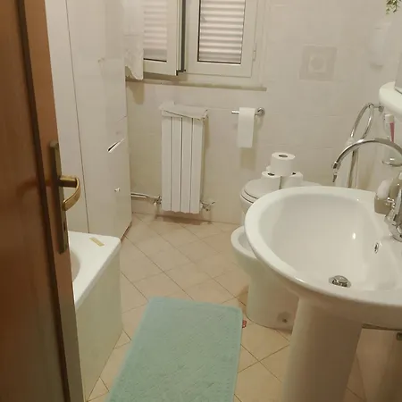 Alfi Beb Nocleg ze śniadaniem Le Torri